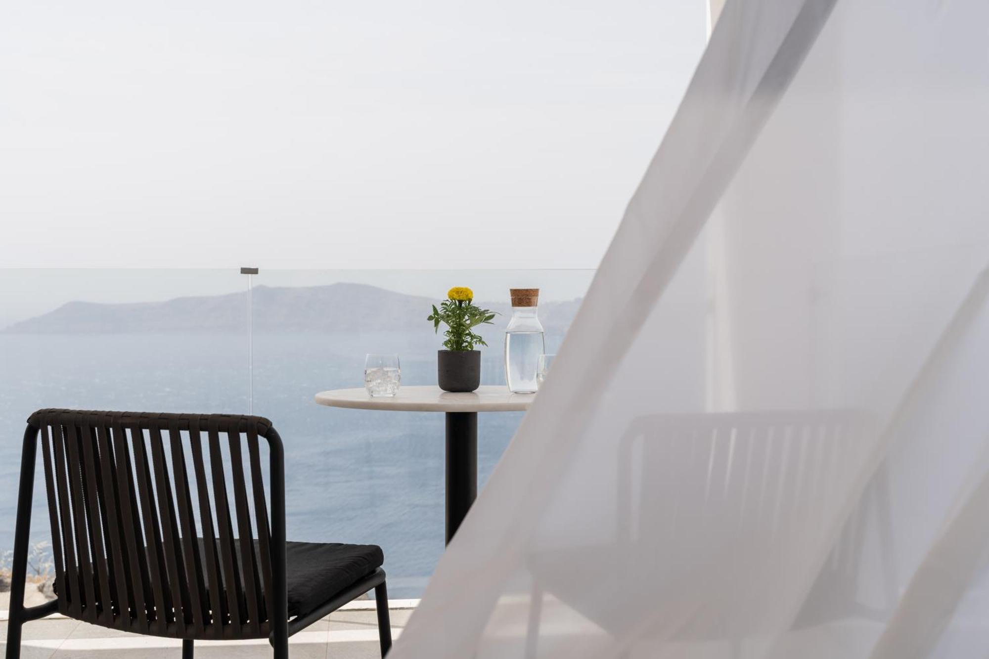 Rocabella Santorini Hotel & Spa إيميروفيغلي المظهر الخارجي الصورة